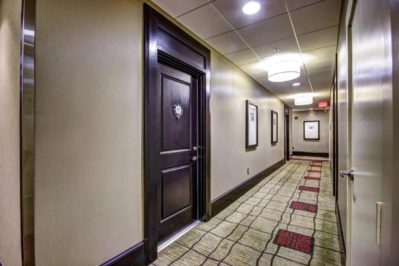 Harbor Apartments Free Indoor Parking Baltimore Exterior photo